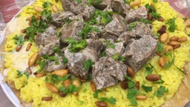 78-003126-jordanian-mansaf-recipe-meat-2